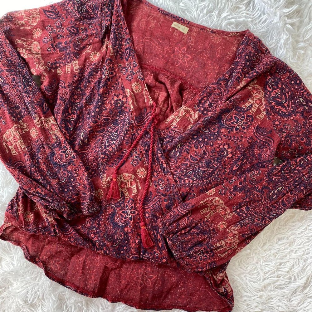 Hollister Women’s Wrap Boho Long Sleeve Blouse Siz